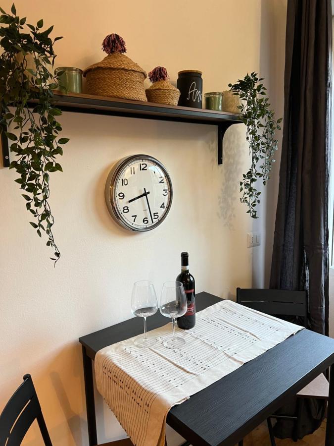Stylish Apartment 3 Km Away From Duomo - Netflix, Wi-Fi, All Comforts Included Mailand Exterior foto