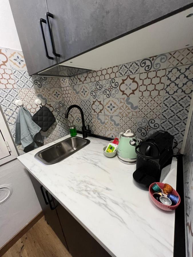 Stylish Apartment 3 Km Away From Duomo - Netflix, Wi-Fi, All Comforts Included Mailand Exterior foto